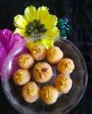 Coconut ladoo