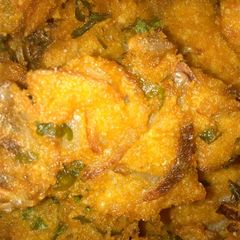 A picture of Bengali piyazo.