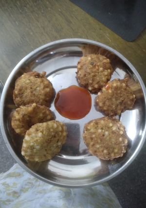 A picture of Sabudana Vada.