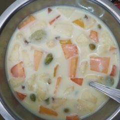 Fruit custard A picture of Fruit custard.