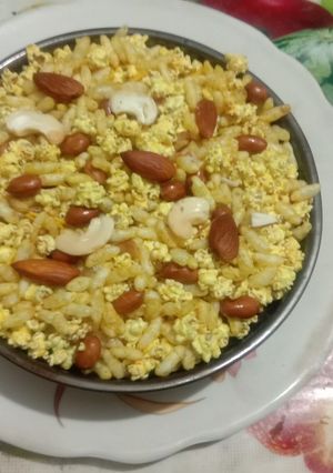A picture of Healthy tasty masaledar(murmura) puffed rice and Jowar Dhani chiwda.
