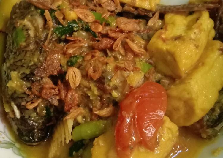 Bahan Menyiapkan Mujair Tahu Kuah Santan, Enak Banget