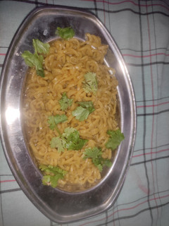 मसाला मैगी (Masala maggi recipe in hindi) रेसिपी मुख्य फोटो