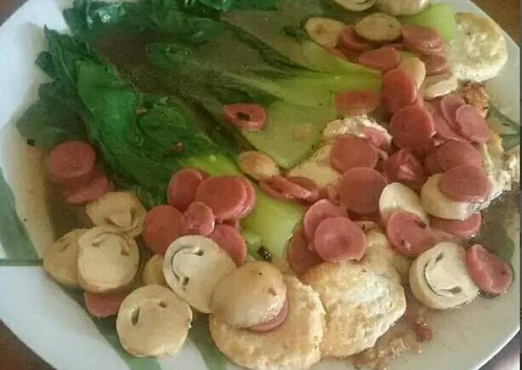 Bagaimana Menyiapkan Pakcoy tahu sutra jamur sosis saus tiram, Enak Banget