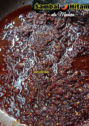 Foto resep Sambal Hitam/Sambel Ireng untuk Bebek Madura