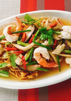 รูปของ โกยซีหมี่ใส่ทั้งไก่ทั้งกุ้ง
