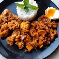 A picture of Easy sweet potato and cauliflower curry.
