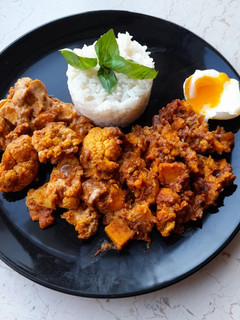 A picture of Easy sweet potato and cauliflower curry.