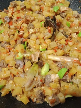 Langkah Gampang Membuat Resep  Sambal Goreng Ati Ampela Pedas yang Bisa Manjain Lidah, Enak