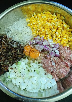 A picture of Corn Spring Rolls (Chả Ram Bắp).