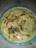 Sopa de verduras con fideos coditos