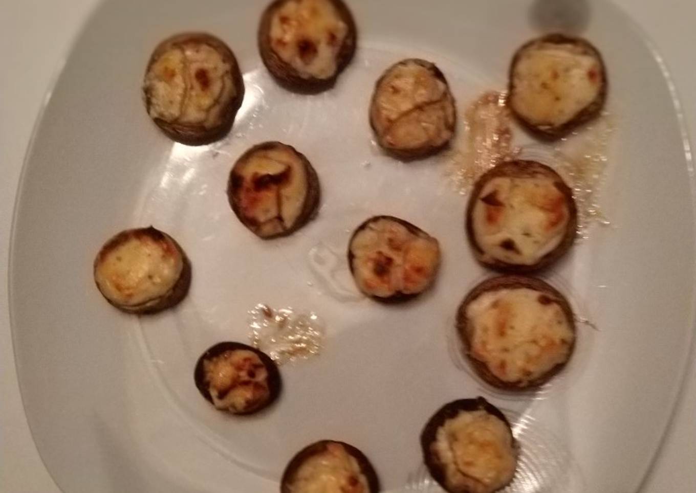 Champignons farcis au chèvre et au miel