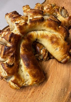 Una foto de Rosca de chicharrones uruguaya, hecha en casa, amasada a mano