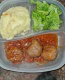 Albóndigas en salsa