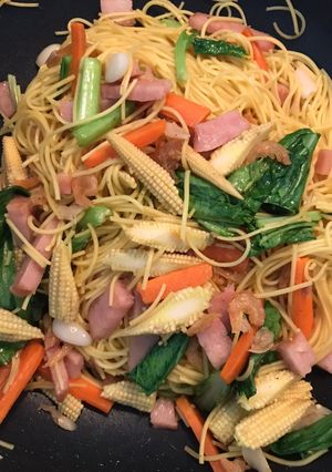 รูปของ หมี่ซั่ว🍜