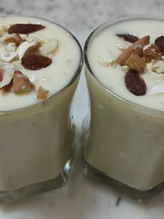 केसर दूध (kesar doodh recipe in Hindi) रेसिपी मुख्य फोटो