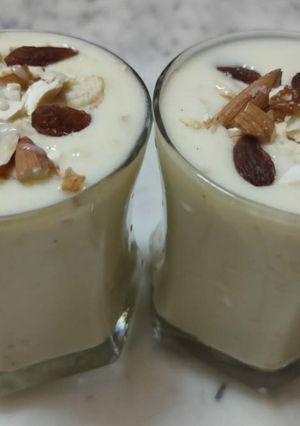 केसर दूध (kesar doodh recipe in Hindi) रेसिपी मुख्य फोटो