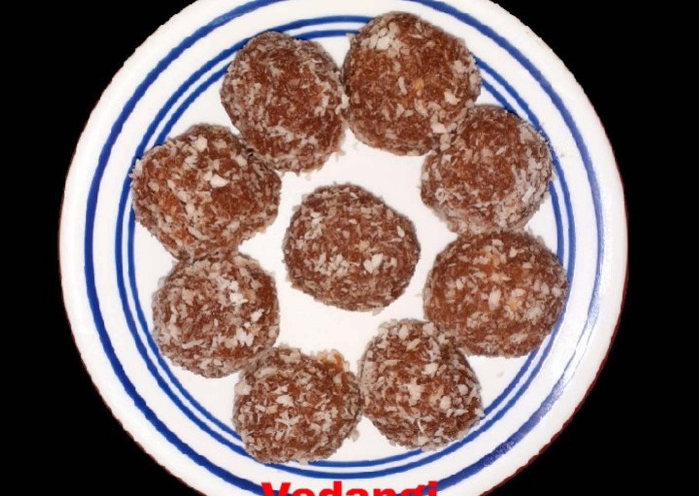Steps to Make Ultimate Chocolate Coconut Ladoo