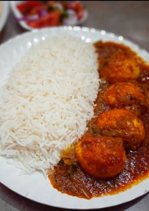 अंडा करी(Anda curry recipe in Hindi) रेसिपी मुख्य फोटो