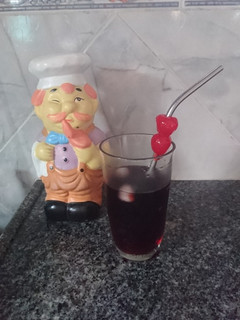 Una foto de Cherry coke 🍒