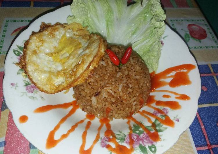 Resep Nasi goreng oleh Sri H. Tendiansa - Cookpad