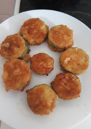 Foto principal de Medallones de calabacín con queso y bacon
