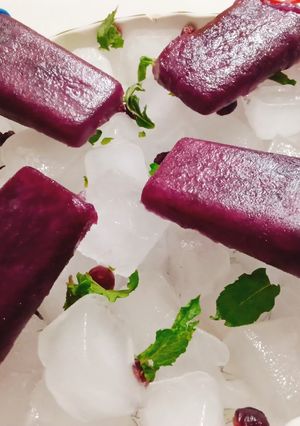 A picture of Falsa ice lollies.