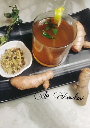 A picture of Powerful Homemade immunity booster drink.