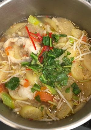 Hình của món Canh Chua Cá Hú.