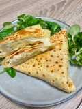Crêpes salées à la raclette et chorizo façon samoussa