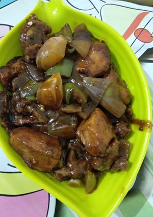 A picture of Chilli chicken.