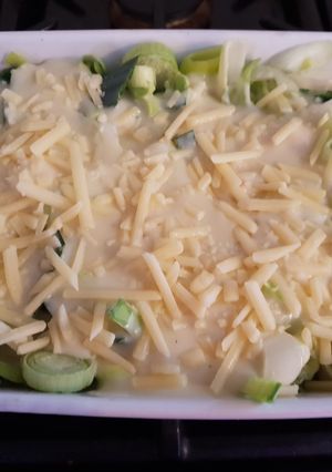 A picture of Leek and Cauliflower Cheese.
