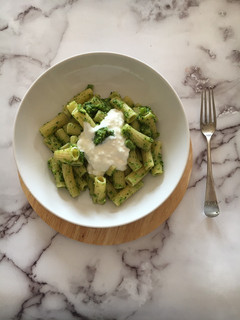 Foto di Rigatoni broccoli e stracchino, ricetta del riciclo 🌷