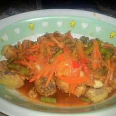 รูปของ Gurameh Asam Manis Pedas