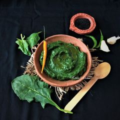 A picture of Palong Shaag Bata (Spinach Chutney - Bong style).