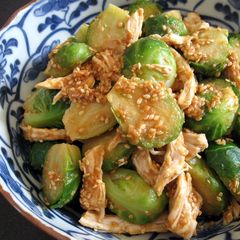 A picture of ‘Gomamiso-ae’ Brussels Sprouts & Chicken.