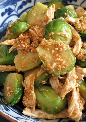 A picture of ‘Gomamiso-ae’ Brussels Sprouts & Chicken.