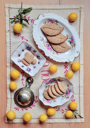 Una foto de Galletitas integrales de limón y semillas de amapola