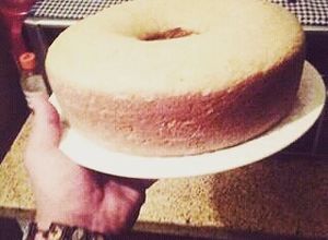Una foto de Budín de naranja en savarin Essen (también se puede hacer en molde para horno)