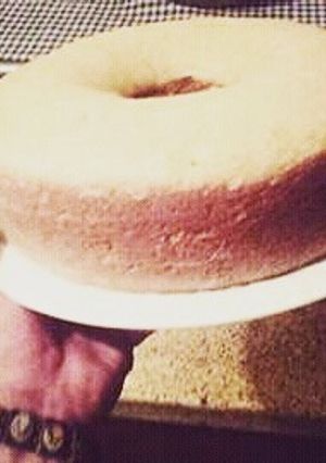 Una foto de Budín de naranja en savarin Essen (también se puede hacer en molde para horno)