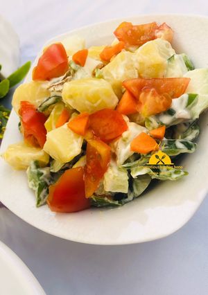 A picture of Potatoes salad.