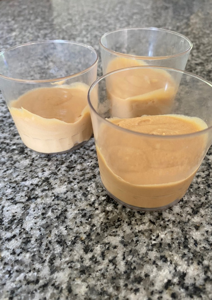 Una foto de Mousse express de dulce de leche