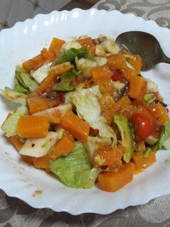 Una foto de Ensalada vegana 🥗