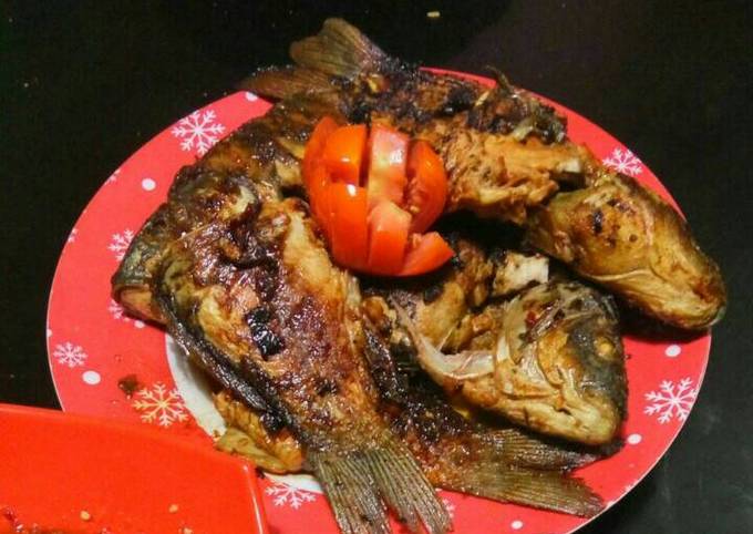 Ikan mas bakar teflon happycall