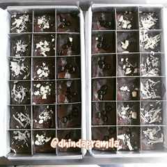 Shiny Brownies রেসিপির প্রধান ছবি