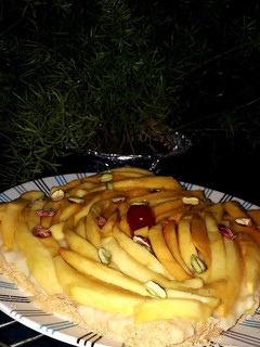 A picture of Three layers mango dessert.