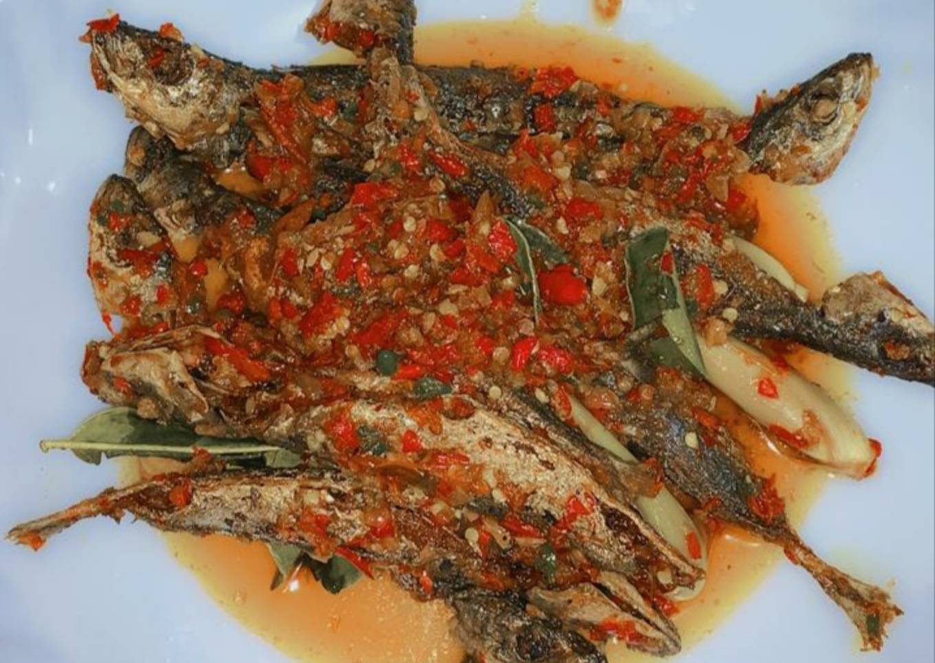 Ikan Sambal Daun Jeruk