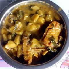 A picture of Fish Unripe Plantain Porridge.