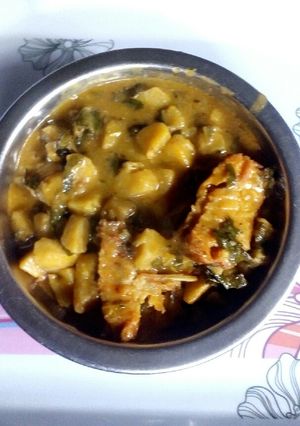 A picture of Fish Unripe Plantain Porridge.