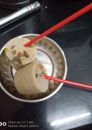 બિસ્કીટ આઈસ્ક્રીમ રેસીપી મુખ્ય ફોટો